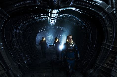 prometheus alien scene.